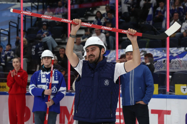 Михаил побеждает