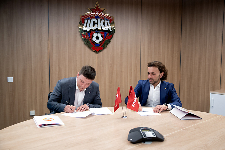 Александр Парамонов («Фонбет») и Роман Бабаев (ЦСКА)