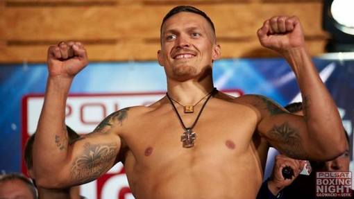 Усик провел все 12 раундов в поединке с Гловацки