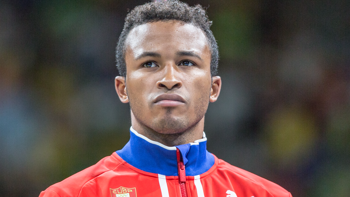 Ласаро Альварес