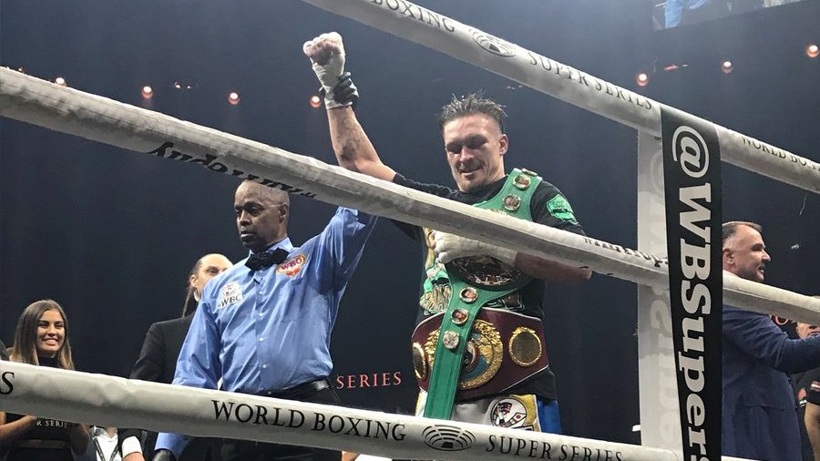 Александр Усик​