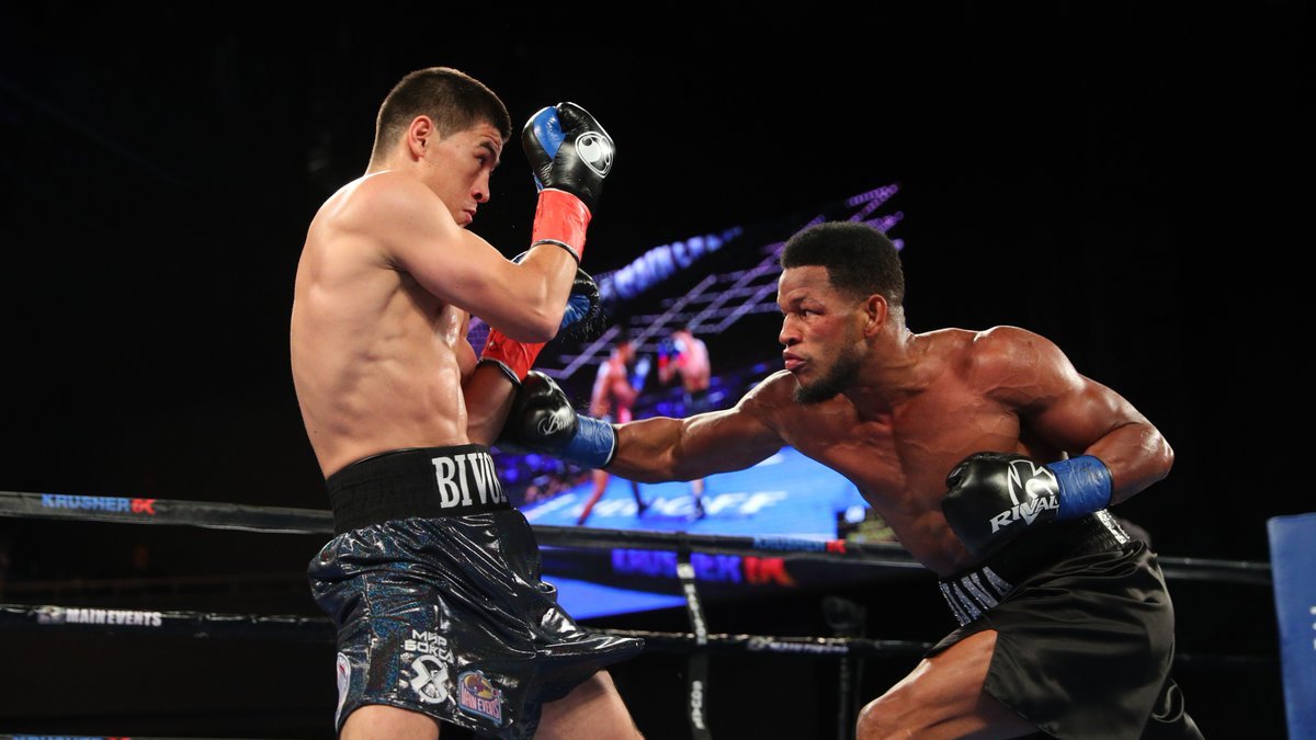 Дмитрий Бивол