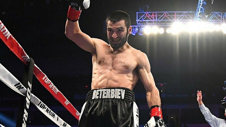 Артур Бетербиев