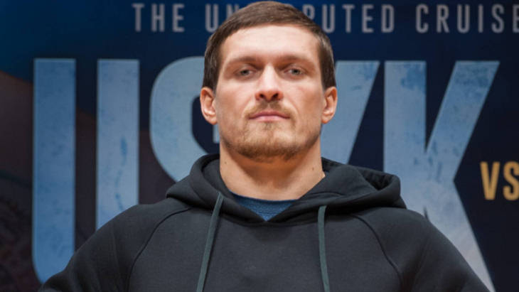 Александр Усик