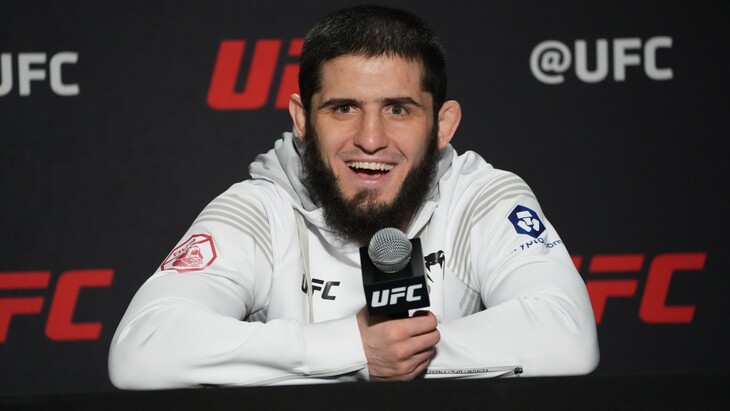 Ислам Махачев