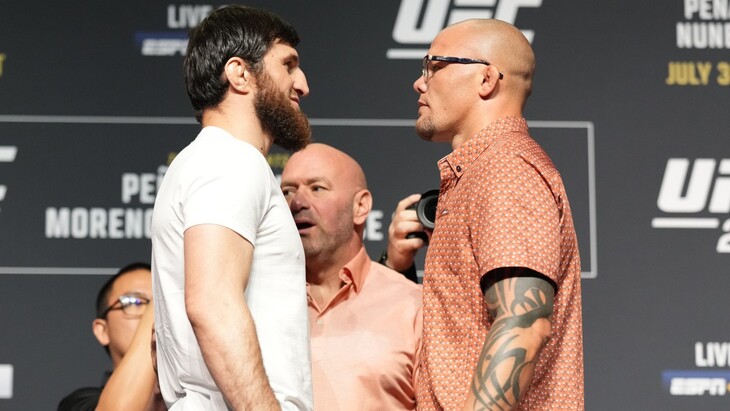 Магомед Анкалаев и Энтони Смит