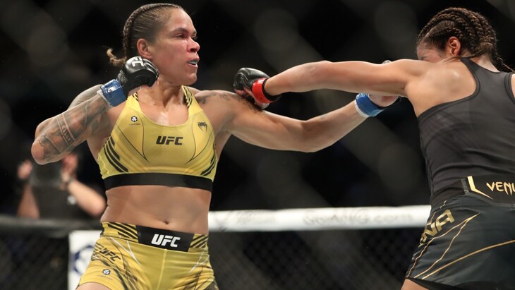 Аманда Нунес