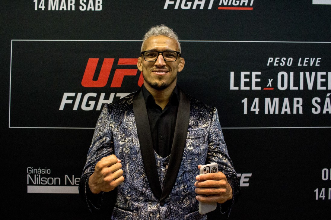 Чарльз Оливейра