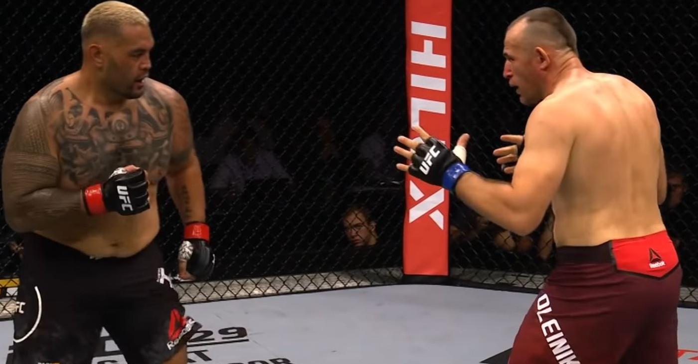 Алексей Олейник