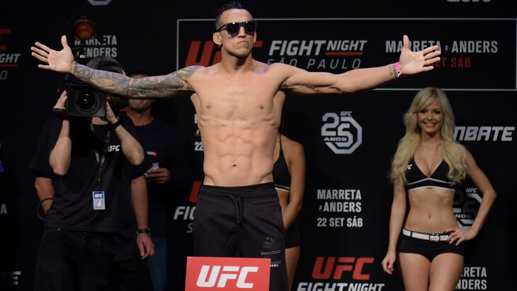 Чарльз Оливейра