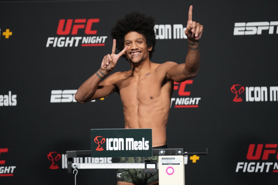 Алекс Касерес