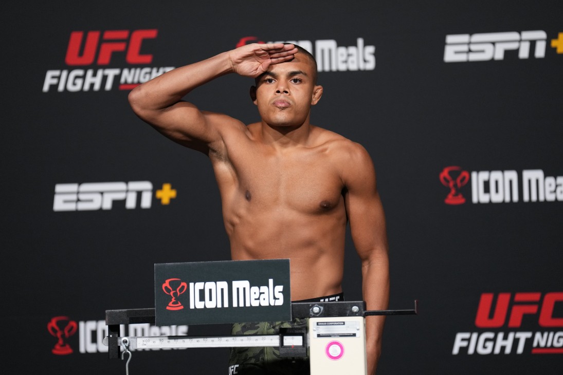 Николас Мотта