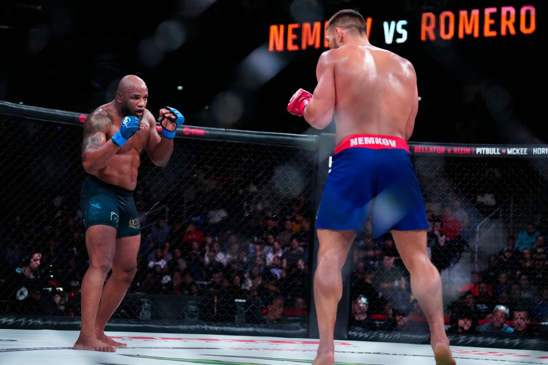 Йоэль Ромеро (слева)