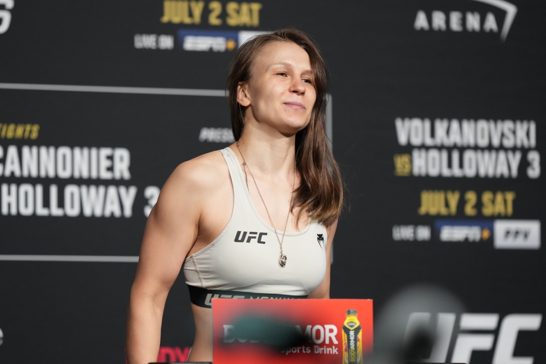 Юлия Столяренко