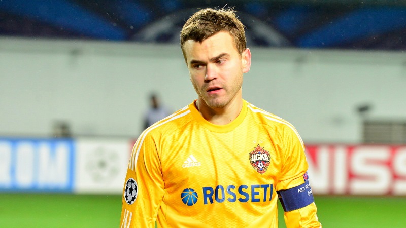 Игорь Акинфеев