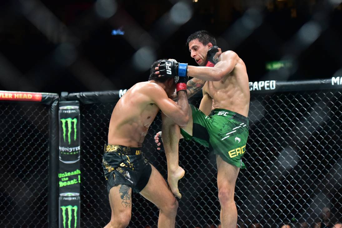 Стив Эрцег (справа)