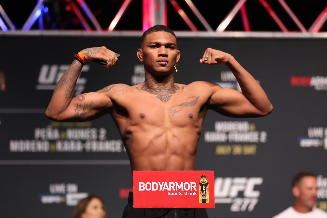 Майкл Моралес