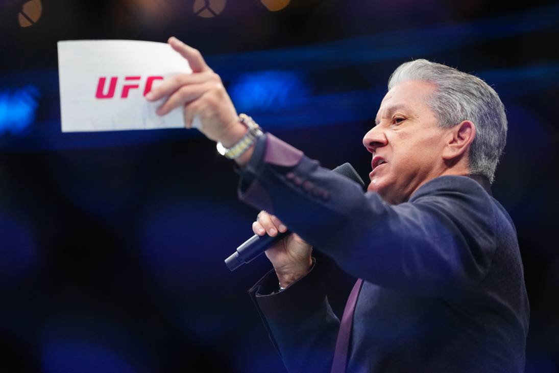 Брюс Баффер — октагон-анонсер UFC