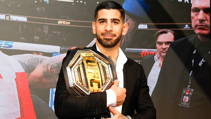 Илия Топурия