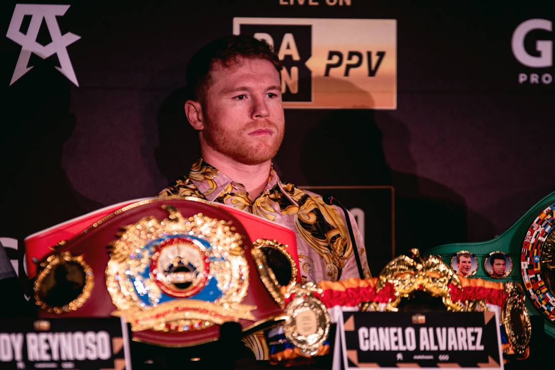 Сауль Альвварес