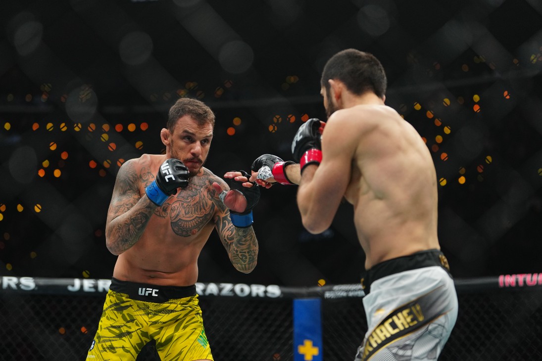 Ренато Мойкано (слева)