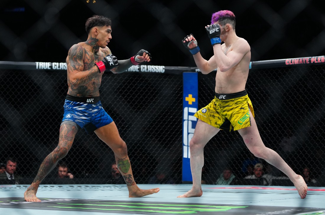 Андре Фили (слева)