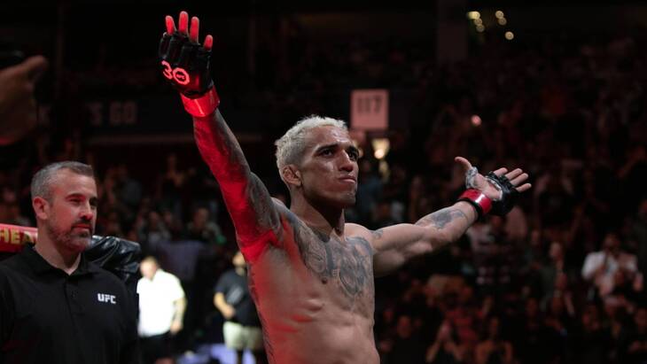 Чарльза Оливейра