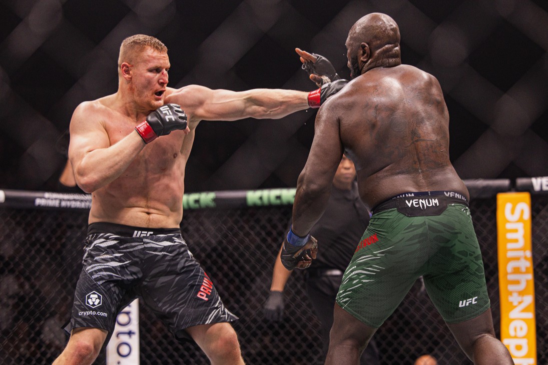 Сергей Павлович против Жаирзиньо Розенстрайка