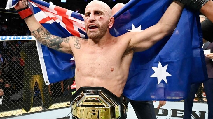 Александр Волкановски