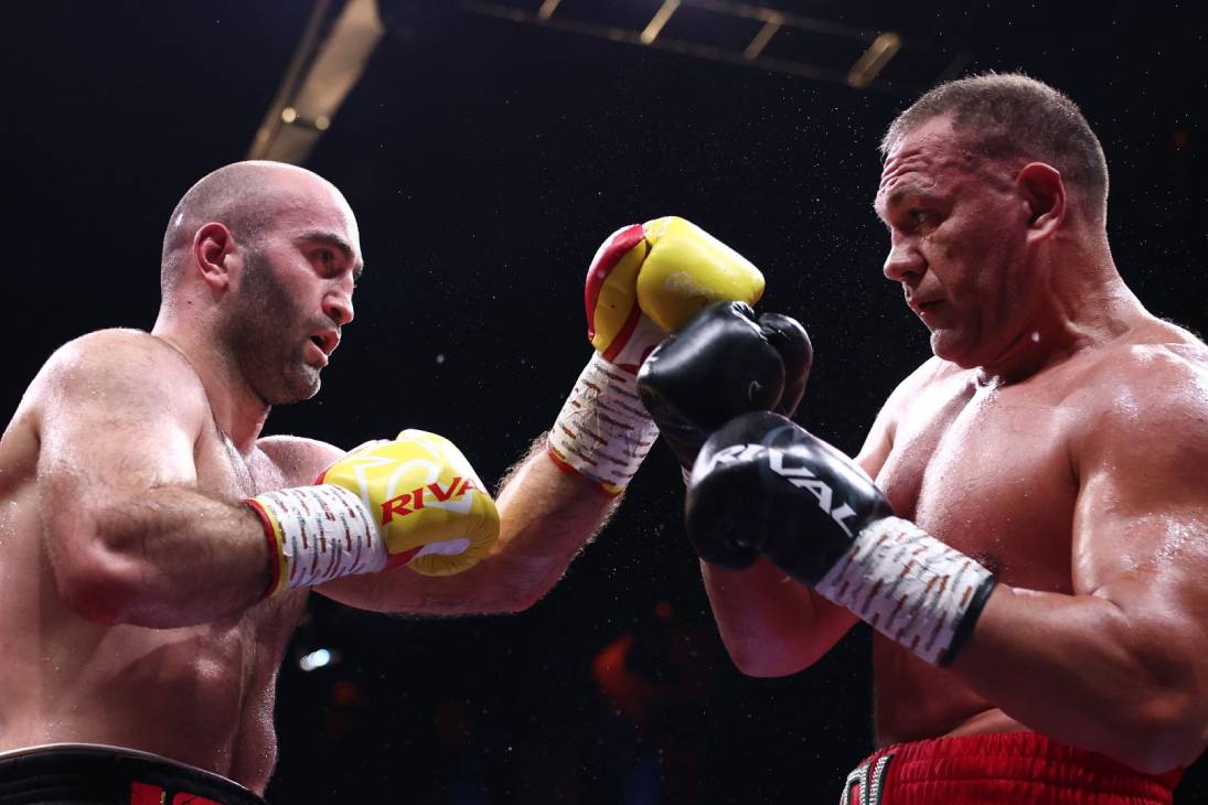 Мурат Гассиев против Кубрата Пулева