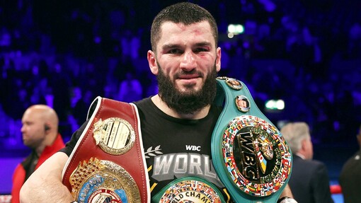 Артур Бетербиев