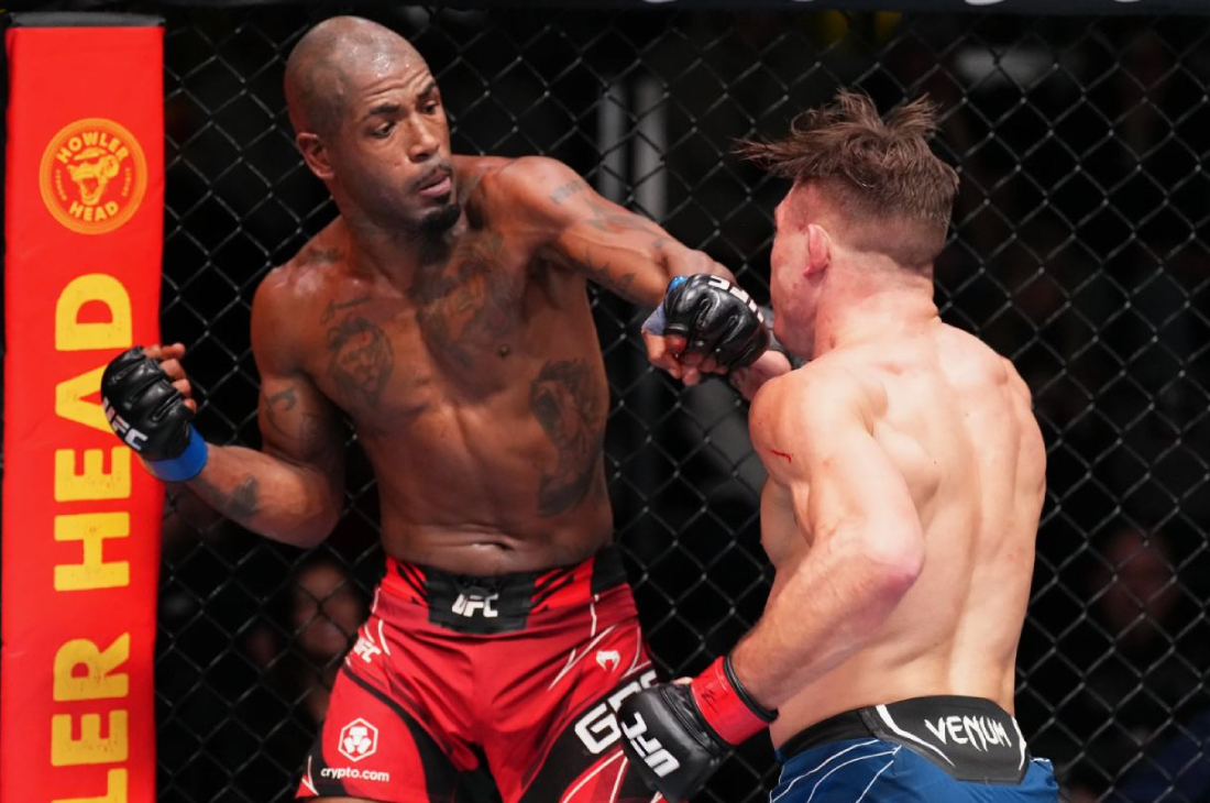 Бобби Грин (слева)