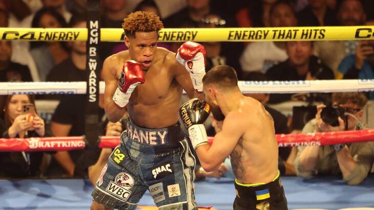 Девин Хэйни против Василия Ломаченко