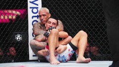 Чарльз Оливейра против Макса Холлоуэя