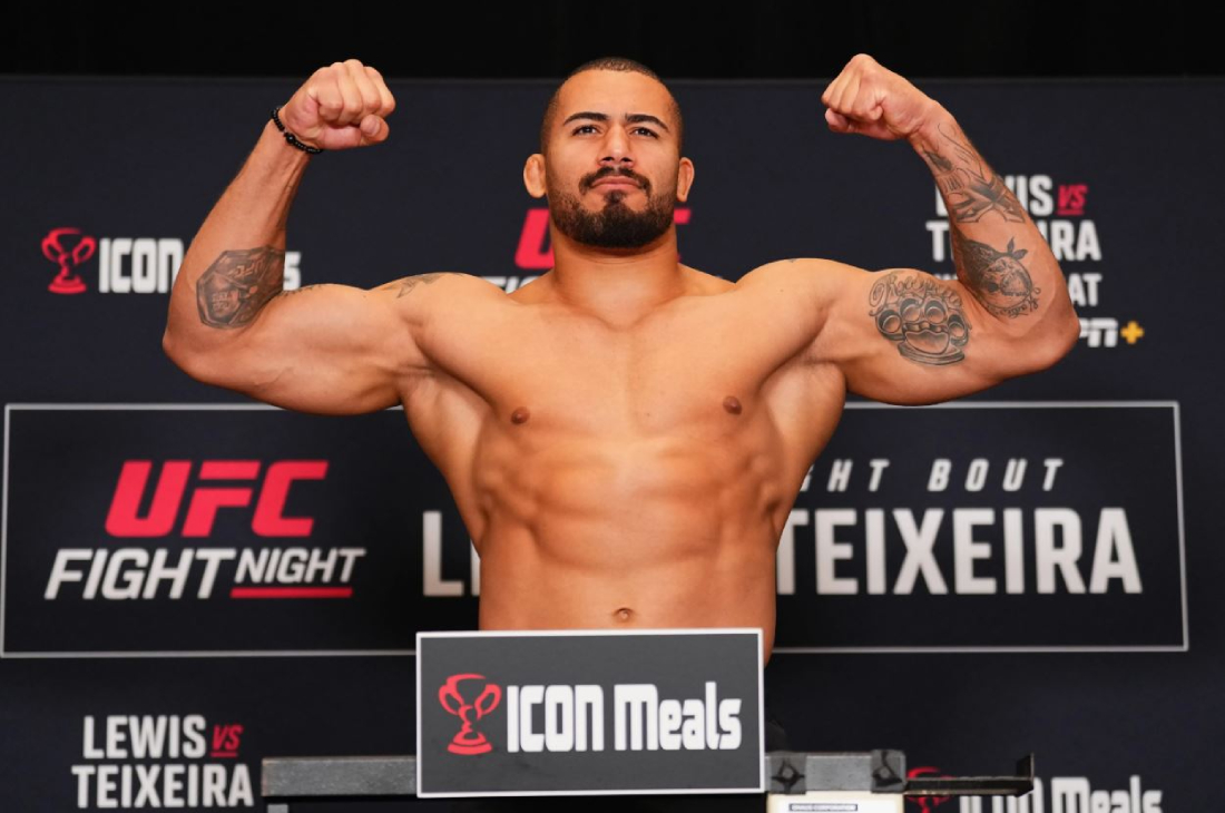 Витор Петрино