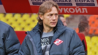 Валерий Карпин