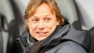 Валерий Карпин