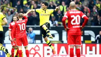 Нури Шахин открыл счет в матче