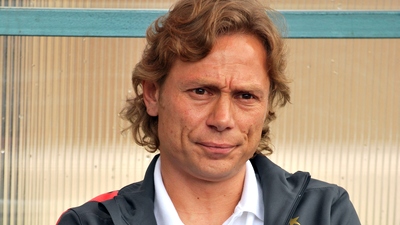 Валерий Карпин