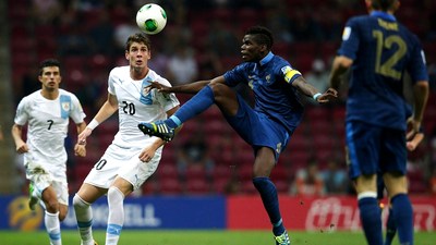 Французы дожали уругвайцев в серии пенальти