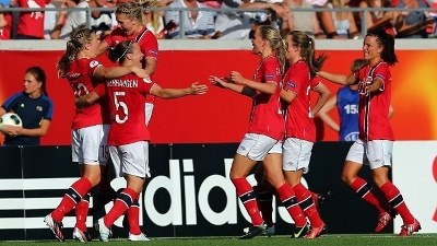 Норвежки — в полуфинале турнира