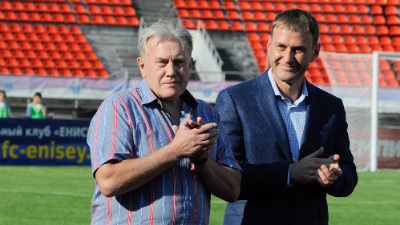 Виктор Кардашов (слева)