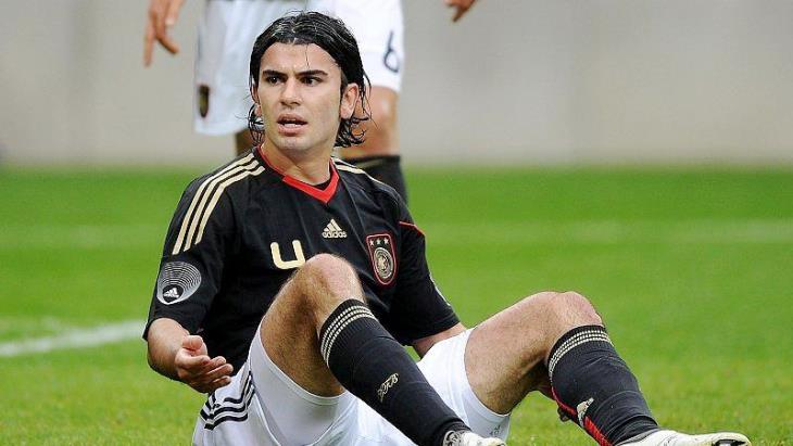 Сердар Таски