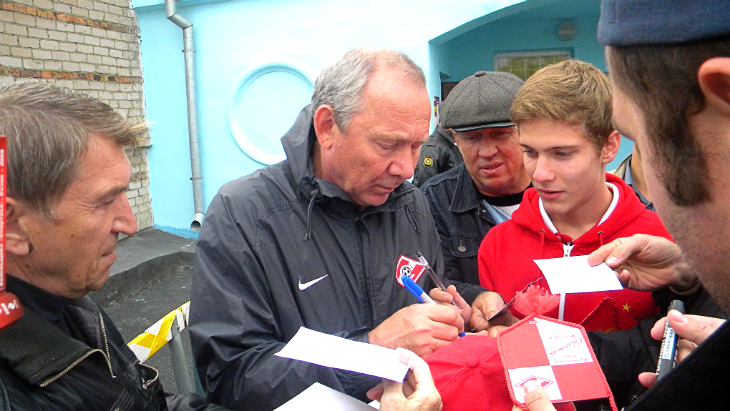 Спартаковские болельщики до сих пор ностальгируют по «романцевским» временам