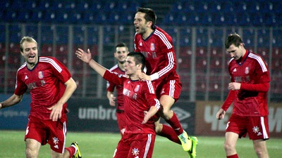 Футболисты «Шинника»