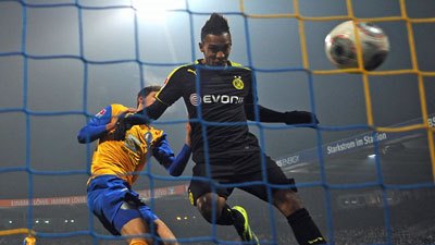 Пьер-Эмерик Обамеянг