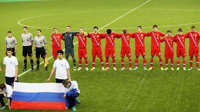 Футболисты сборной России