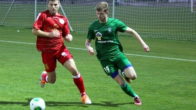 Павел Нехайчик (справа)