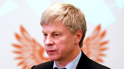 Николай Толстых