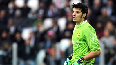 Микаэль Агацци